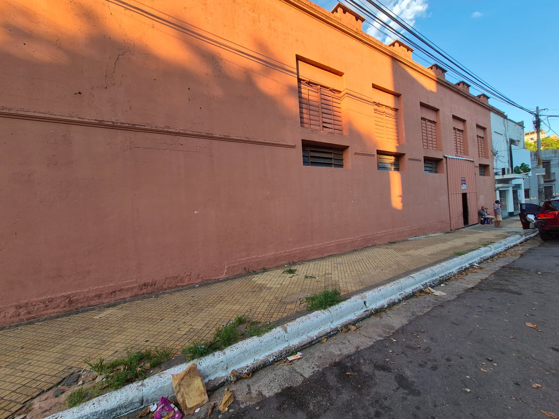 Depósito De 750 M2 En El Centro De Asunción