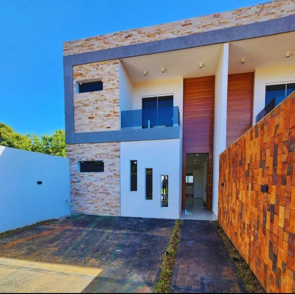 Vendo duplex a estrenar en Luque zona loma merlo