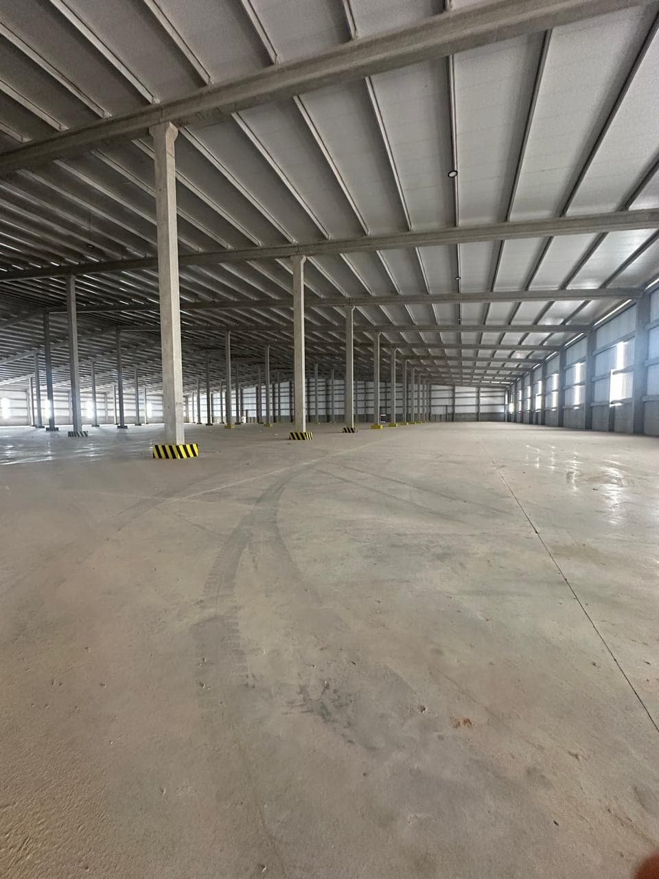 Alquiler Depositos En Parque Logistico Pto Fenix - Mra