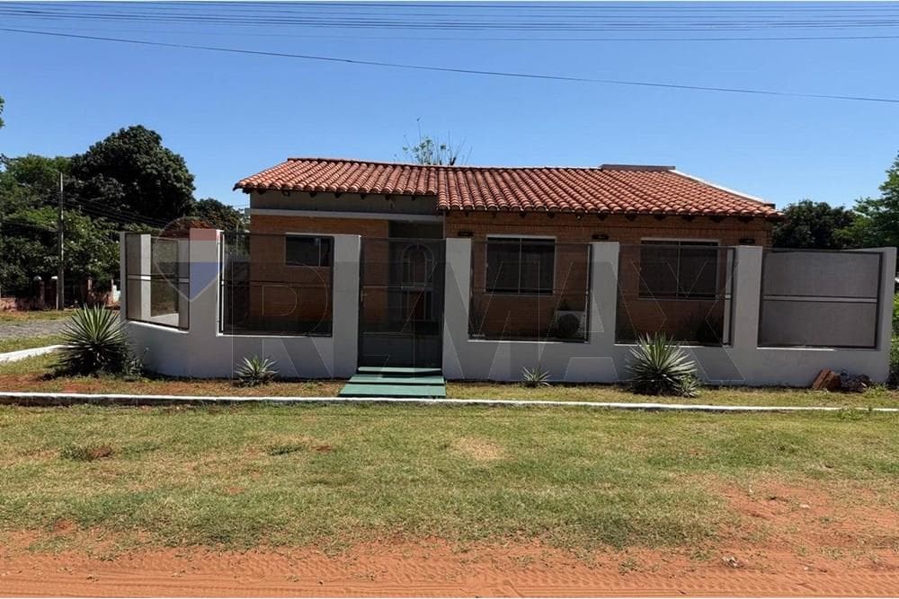 Casa - Alquiler - San Lorenzo, Paraguay