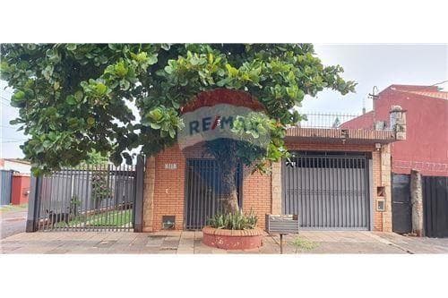 Casa - Venta - Luque, Central, Paraguay