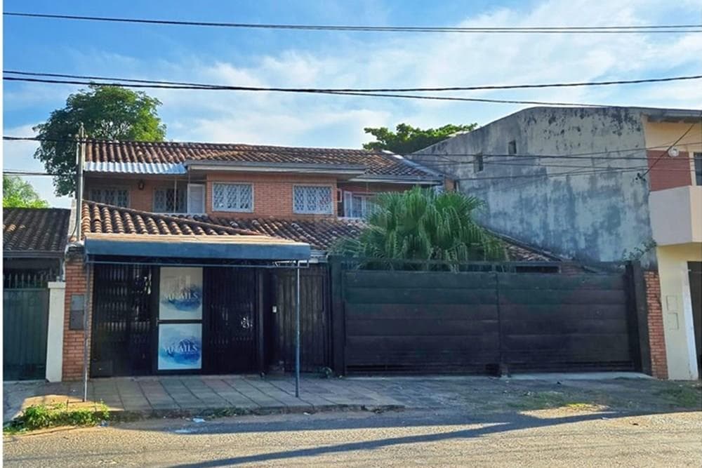 Casa de 3 hab en suite en San Lorenzo b° fatima