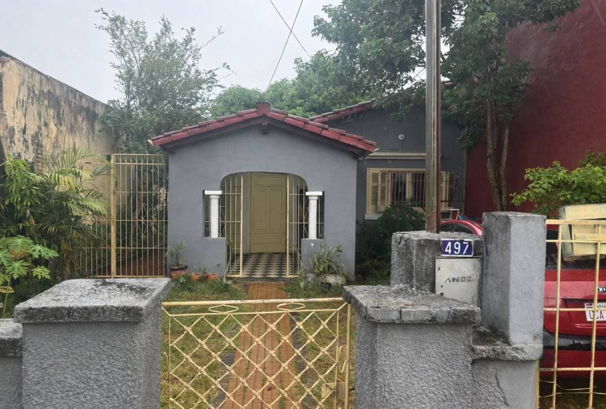 Casa en venta – Barrio Vista Alegre, Asunción