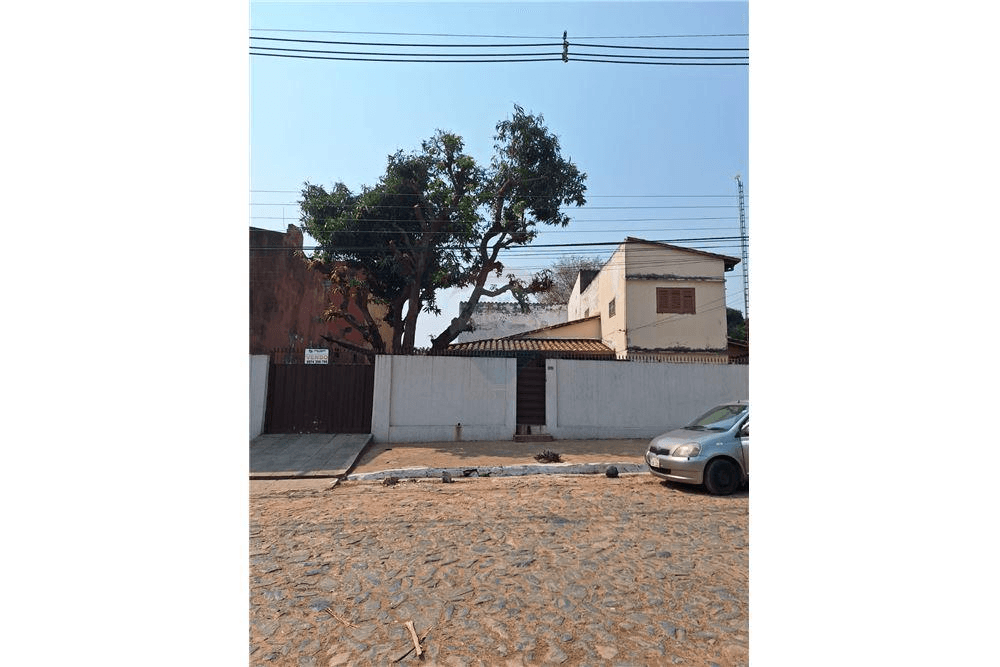 Vendo amplia casa en barrio san pablo
