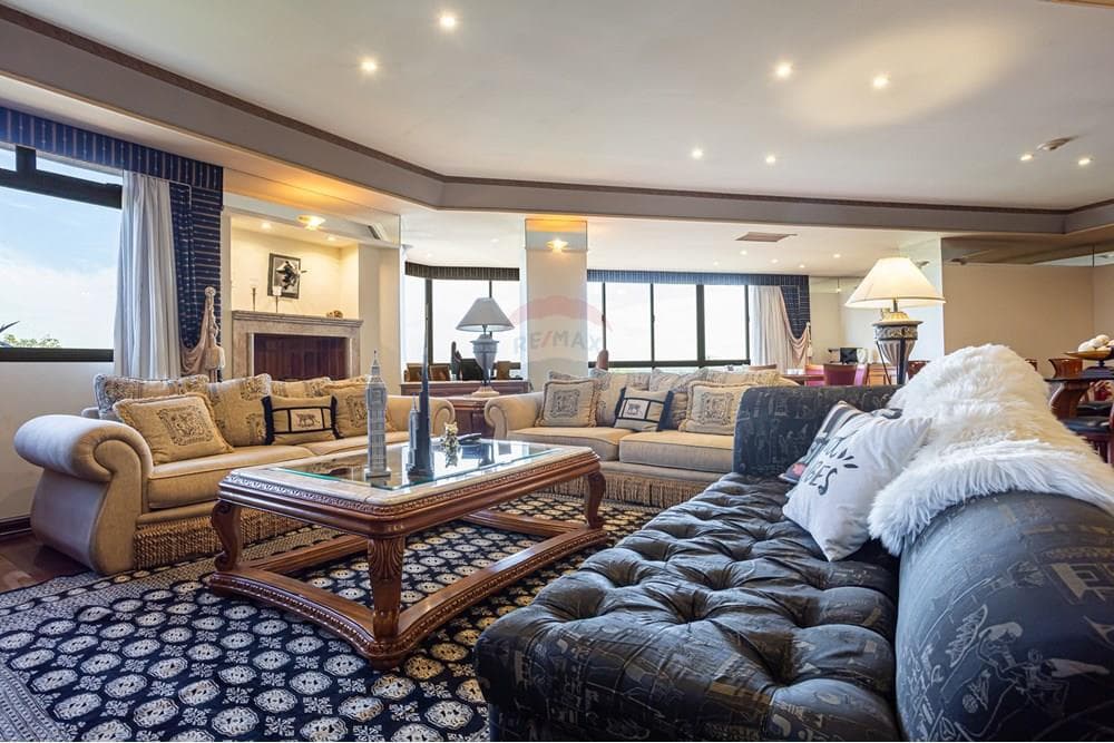 Depto. Amoblado con Vista al Río en L’Excellence – Yacht y Golf, Lambaré