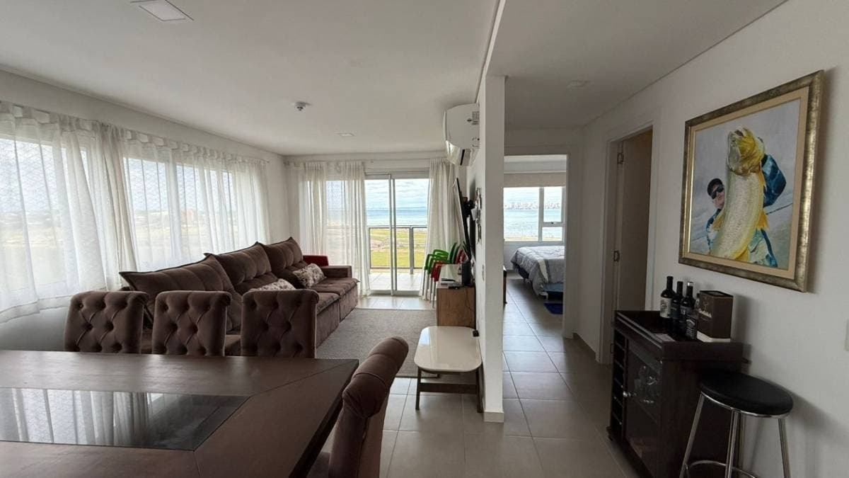 Departamento 2 Dormitorios en Venta - Paraná Playa, Encarnación
