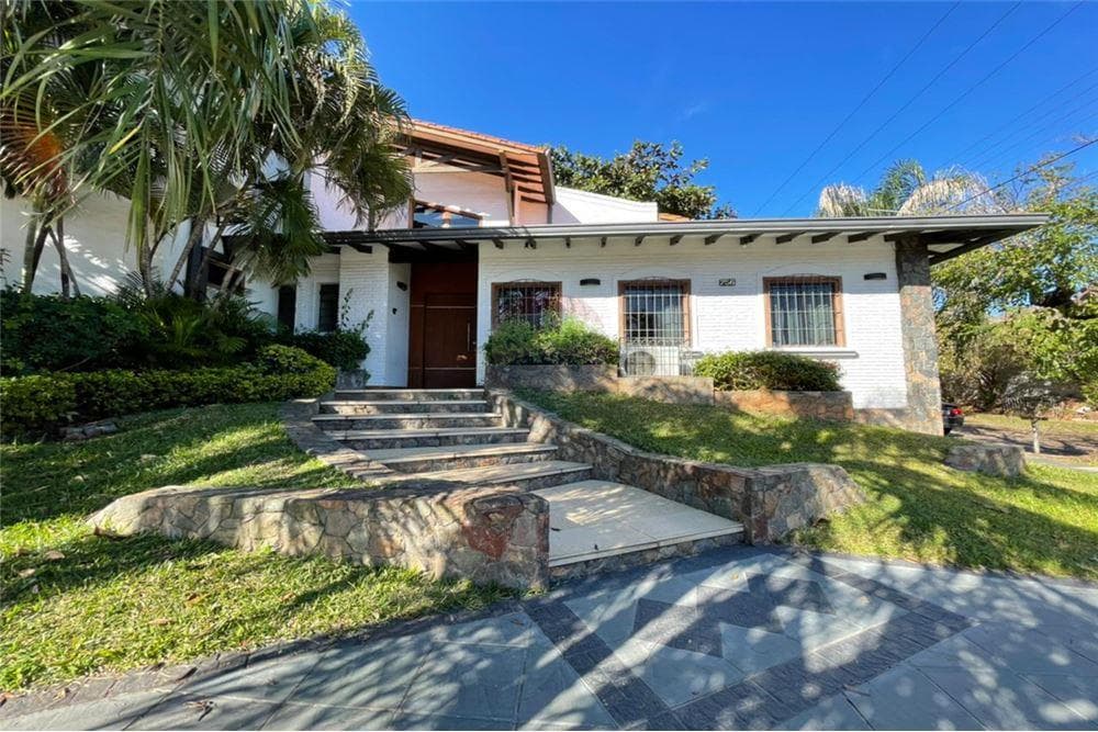 Vendo Hermosa Casa En Esquina