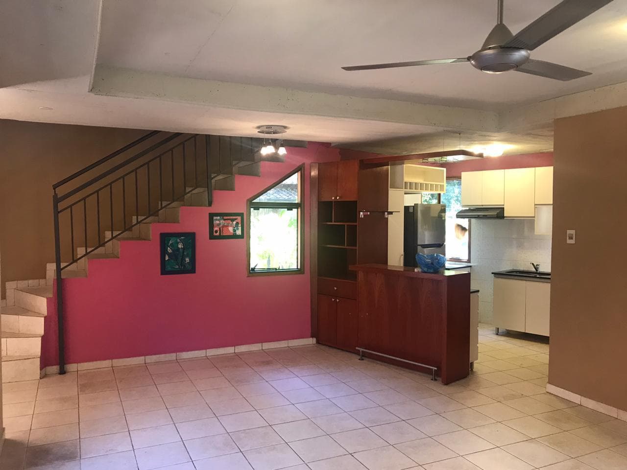 Duplex en Condominio Cerrado Asunción zona Peron
