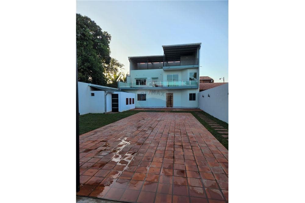 Vendo casa en San Lorenzo barcequillo