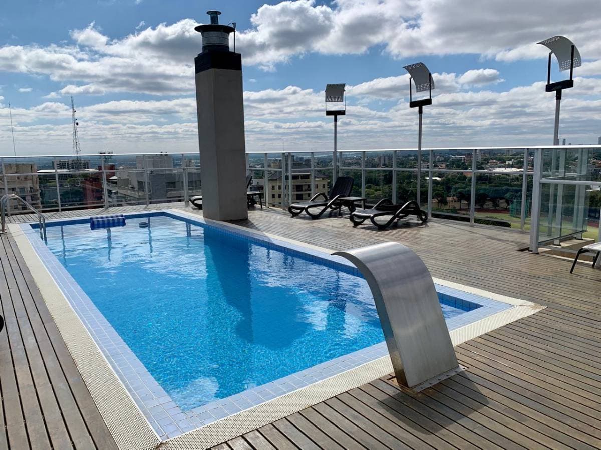 Vendo lujoso departamento edif. María antonia II