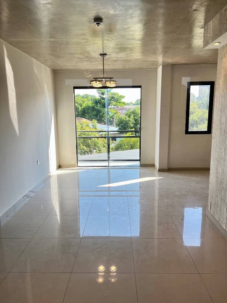 Vendo departamento de 3 dormitorios en el edificio insignia 1