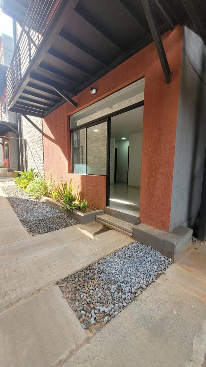 Departamento en alquiler de 2 dormitorios en Barrio América, Luque