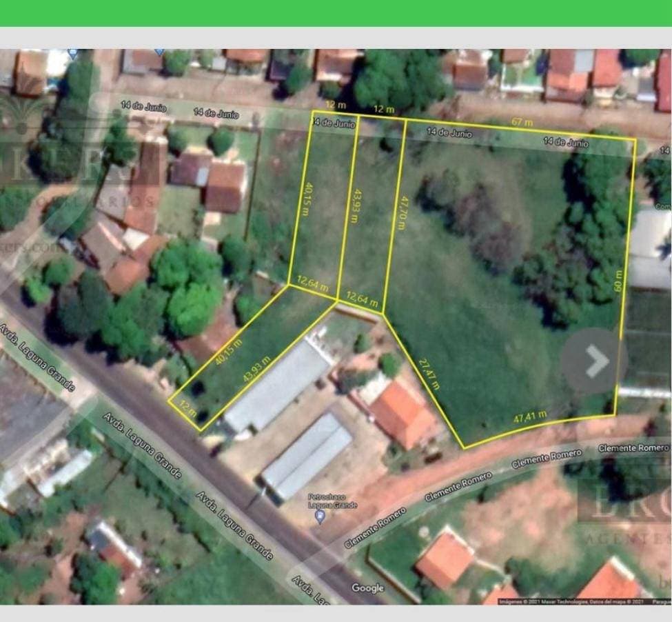 Venta de Terreno Zona Laguna Grande con salida a 3 calles