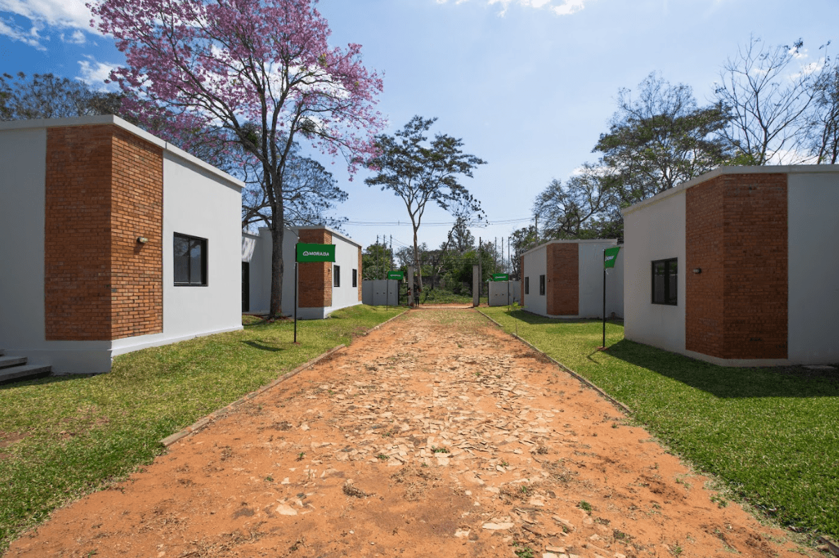 Vendo casa a estrenar en condominio en aregua
