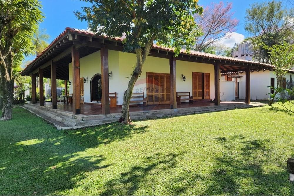 Vendo residencia c/ playa propia en San Bernardino! J.a