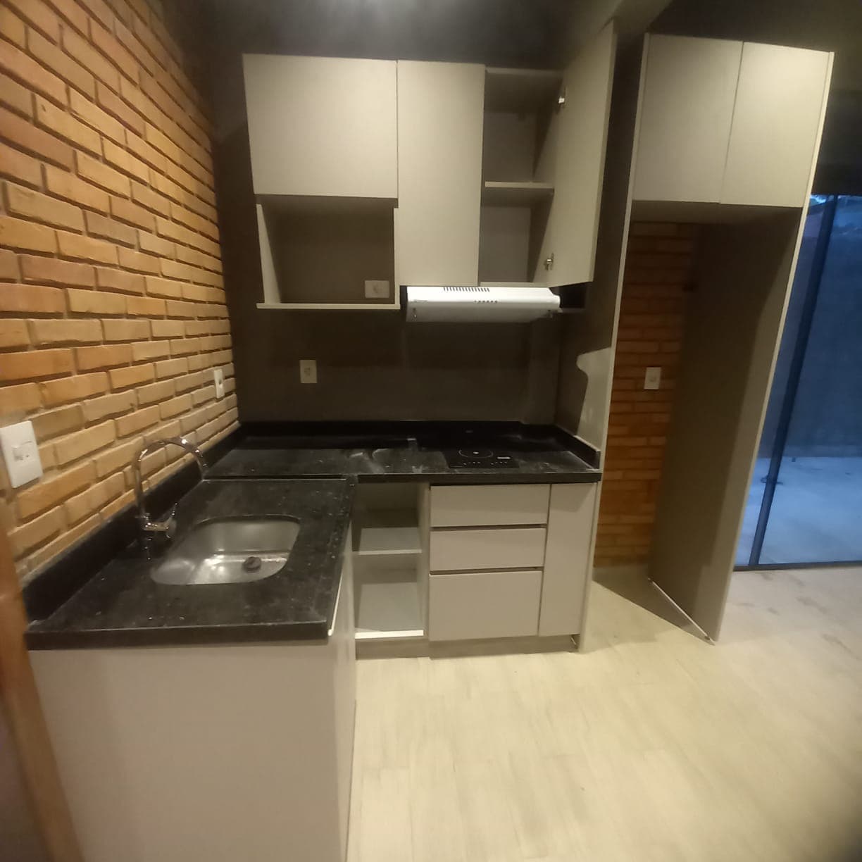 Alquilo duplex en condominio con 2 dormitorios a estrenar