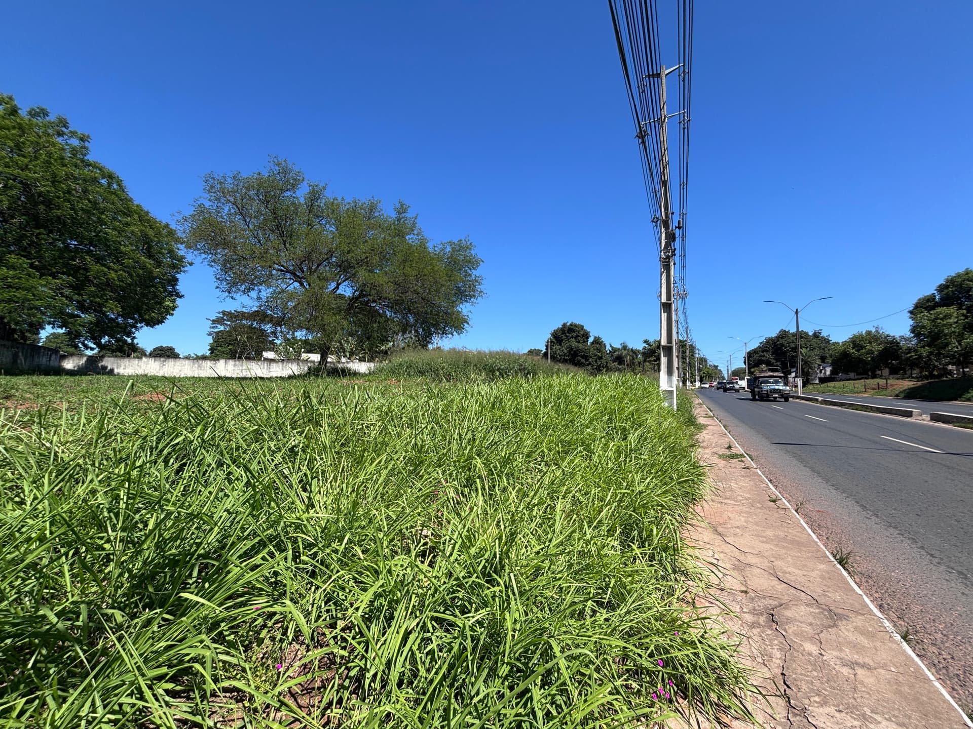 Vendo amplio terreno en san antonio