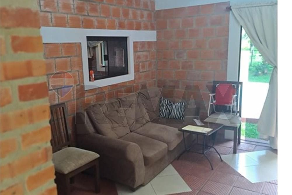 Hermosa Casa En Barrio Cerrado Miralago en Venta