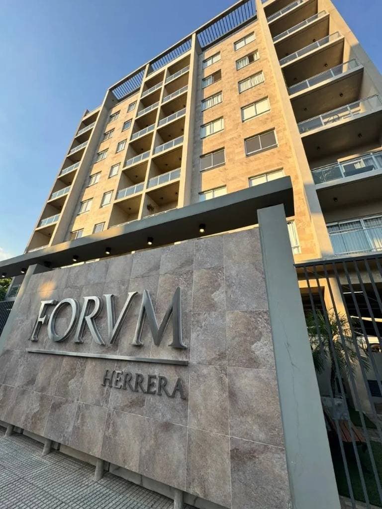 Vendo departamento con renta ubicado a 5 min del eje corporativo de Asunción