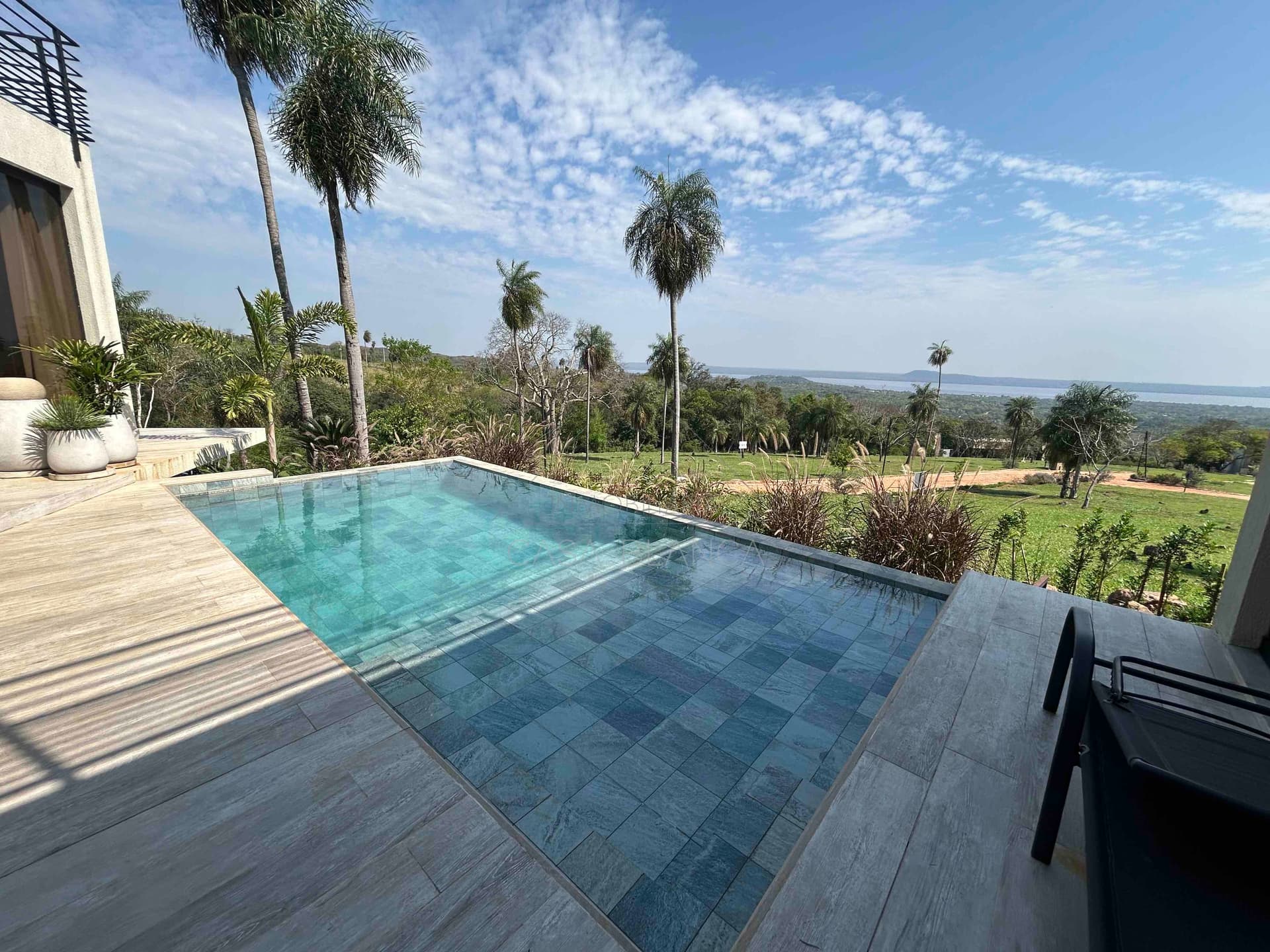 Venta Residencia con vista al lago