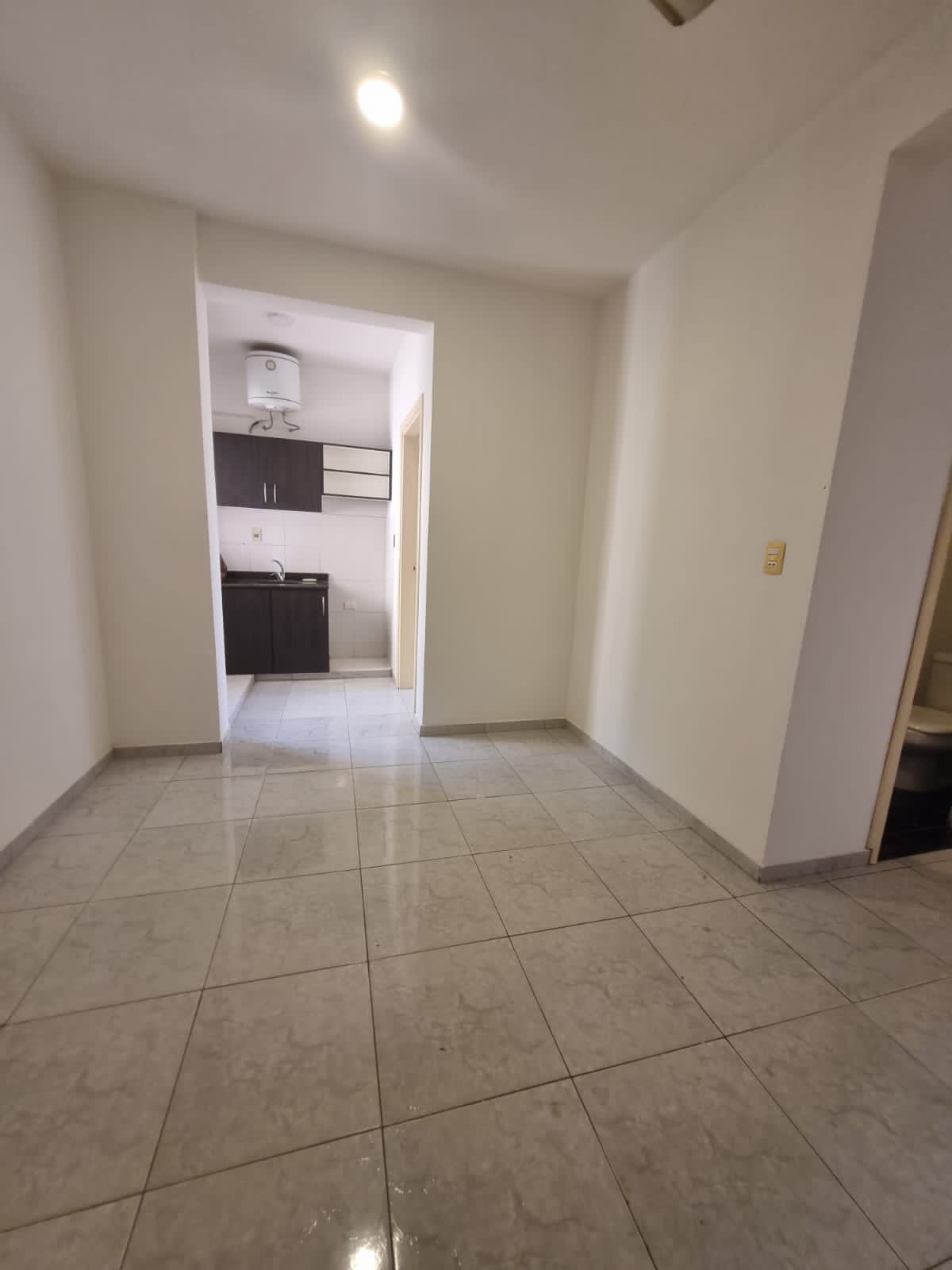 Alquilo/Vendo depto 1 dormitorio Zona Denis Roa y Lilio