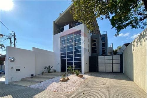 En venta | Inmueble Corporativo y Residencial en Ycua Sati
