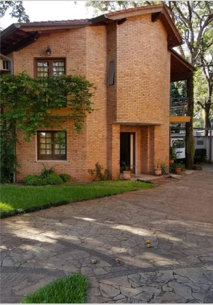 Vendo dos casas en condominio en Asunción Barrio Mariscal Estigarribia