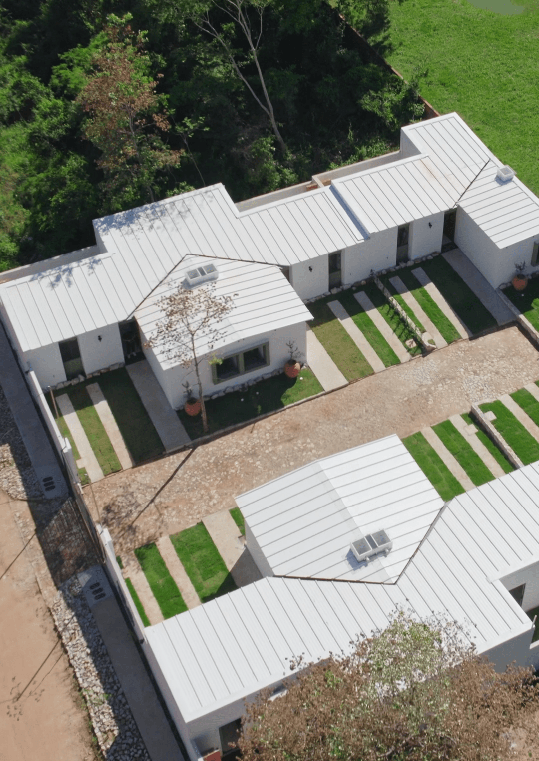 Casas a estrenar en Mariano Roque Alonso. Condominio altos de la caridad 1