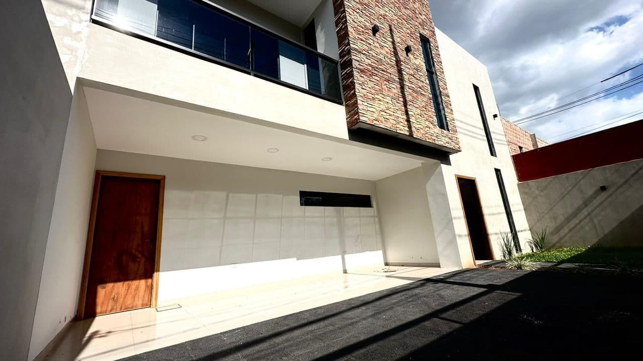 Moderno duplex en san isidro Lambaré en venta