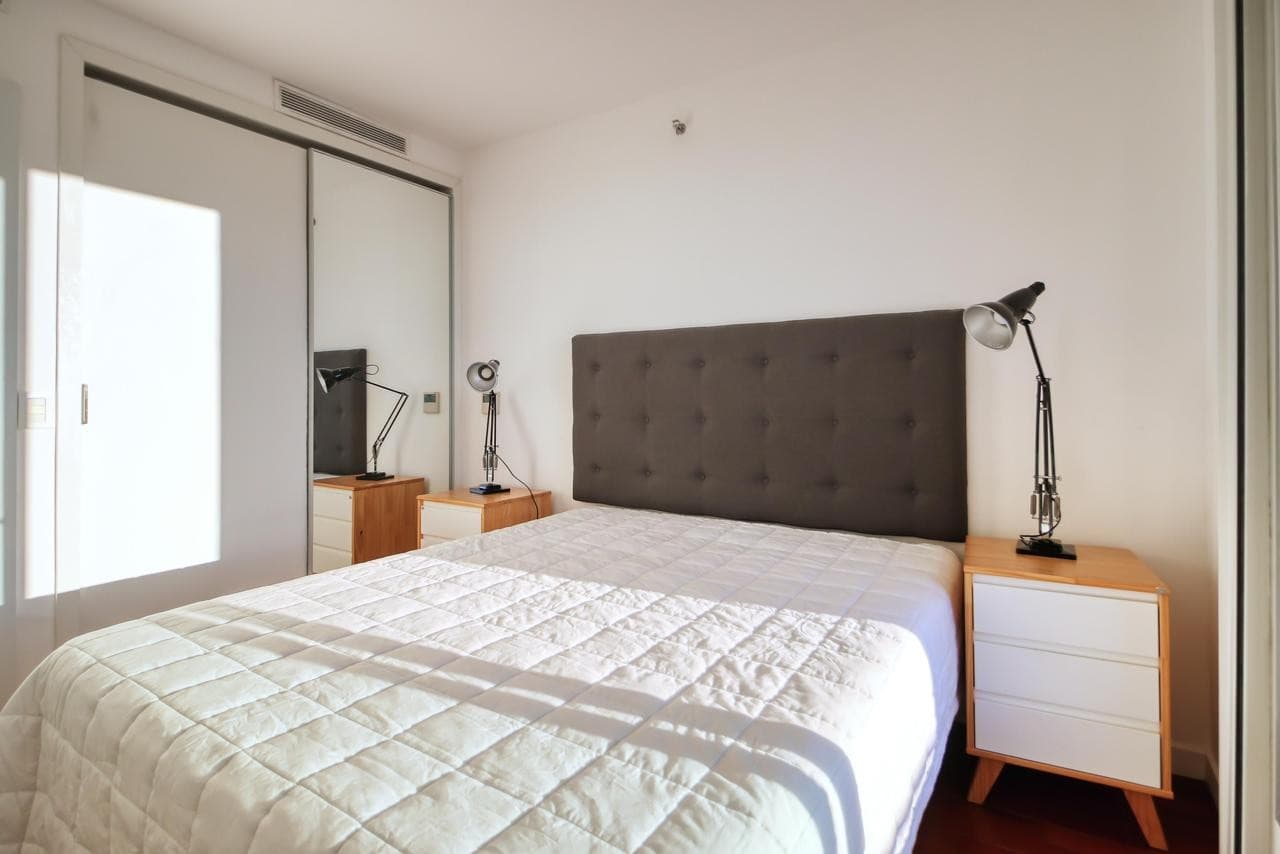 Alquilo depto full amoblado de un dormitorio en el edificio sky tower santa teresa