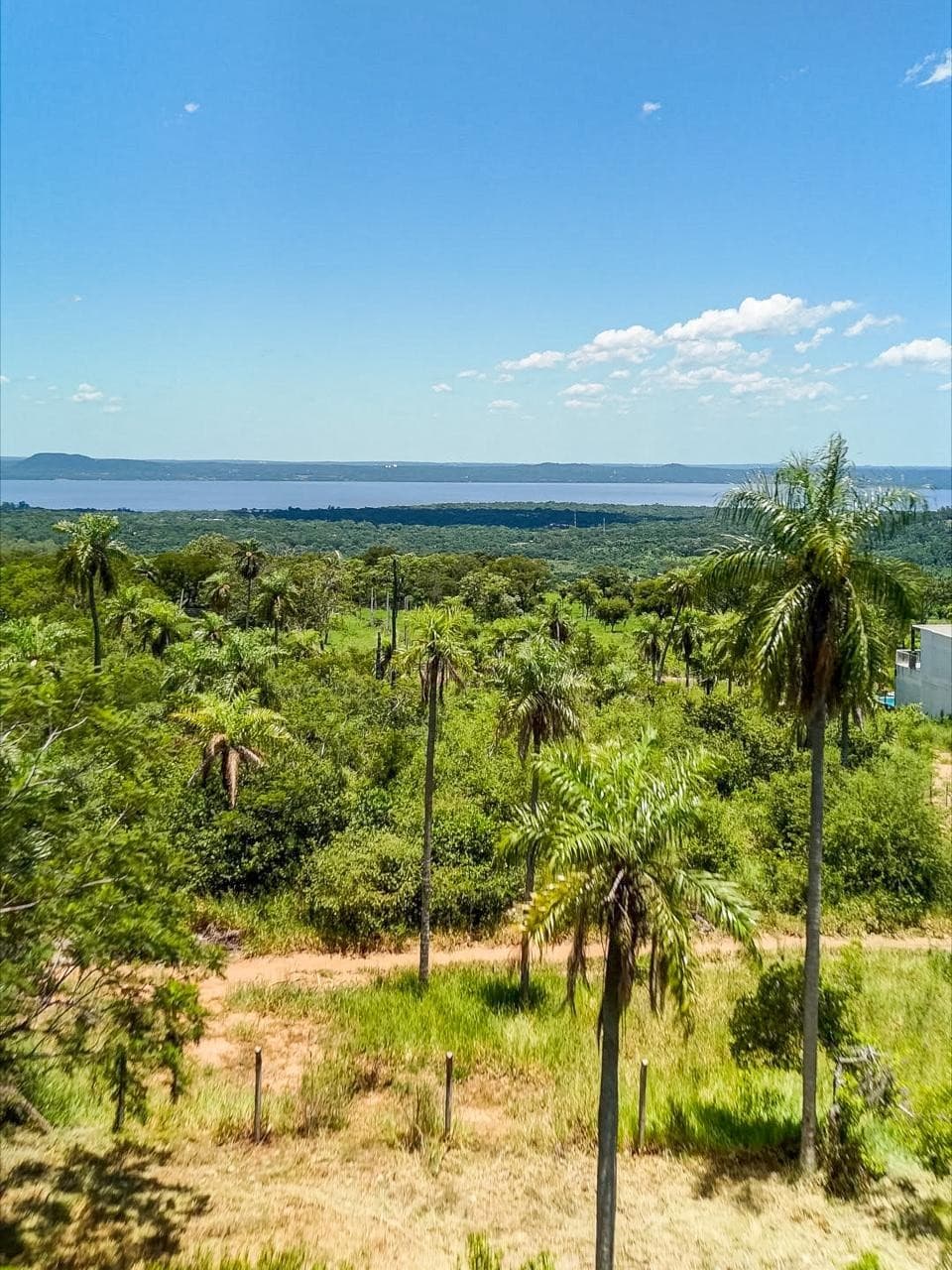 Venta hermoso terreno con vista al lago