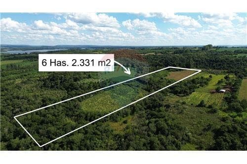 Propiedad en venta con una superficie de mas de 6 hectáreas ubicada en Cambyretá