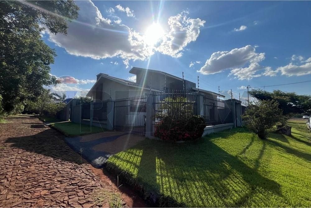 Casa en Venta Santa Rita: Espacio, Modernidad y Confort Excepcional
