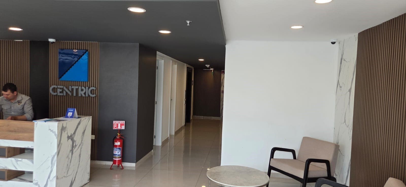 Descubre tu Oasis Urbano: Departamento de Lujo a Estrenar con 1 Dormitorio, 1 Baño y 1 Cochera en la Exclusiva Zona Super Seis Japón, Felix Bogado, San Vicente. ¡La Vida que Mereces Comienza Aquí!