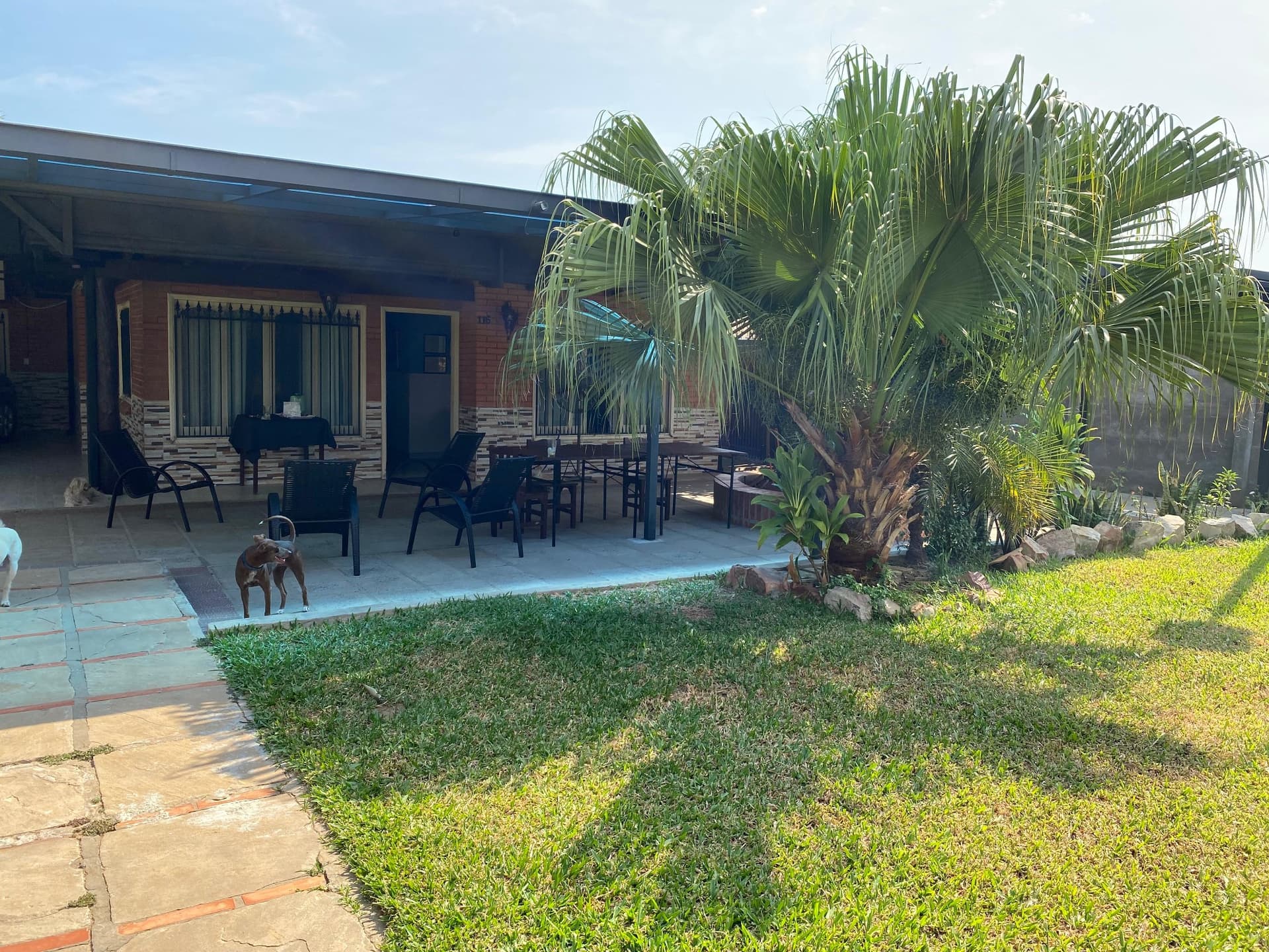 alquilo casa con piscina excelente ubicacion MRA