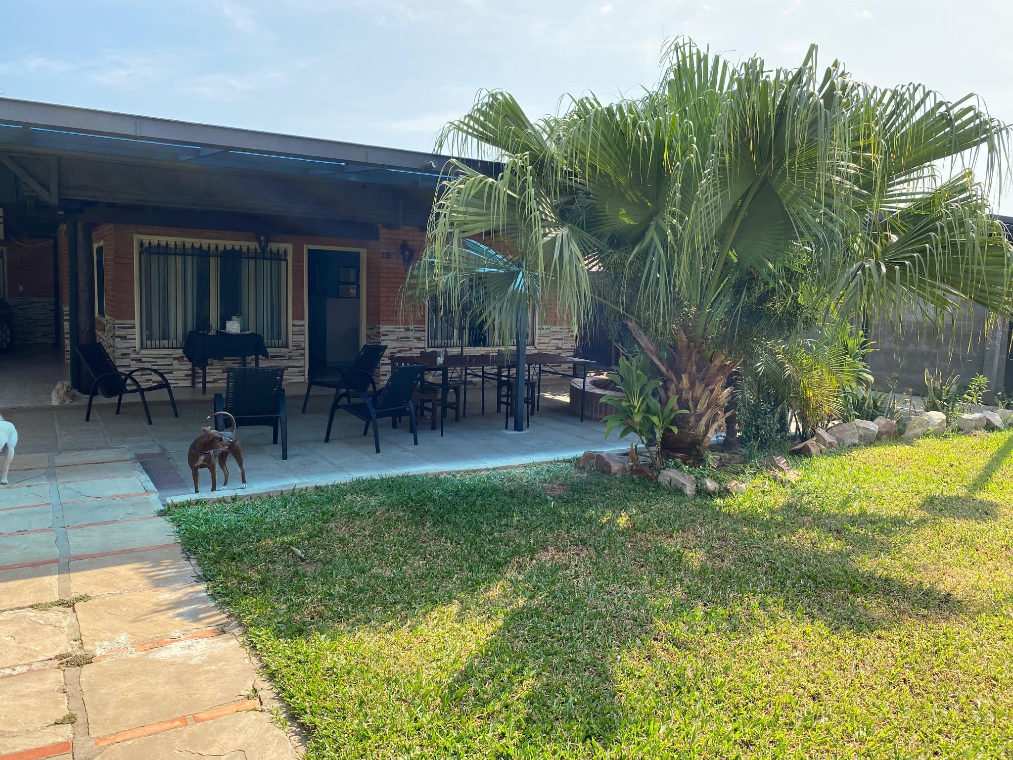 alquilo casa con piscina excelente ubicacion MRA