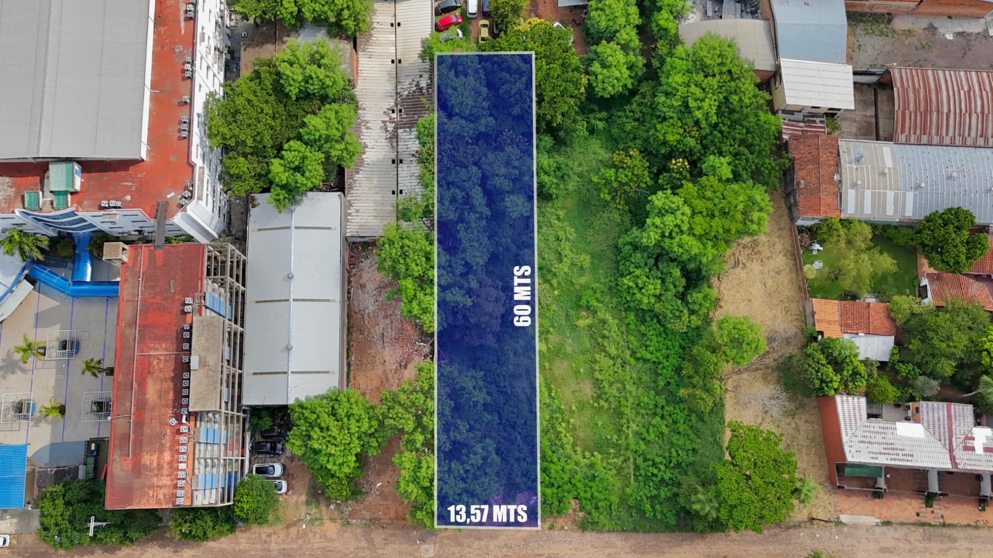 Terreno de 814 m2 a 150 metros de Santa Teresa