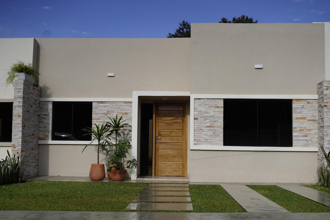 Espectacular chalet en barrio cerrado Los Cantaros