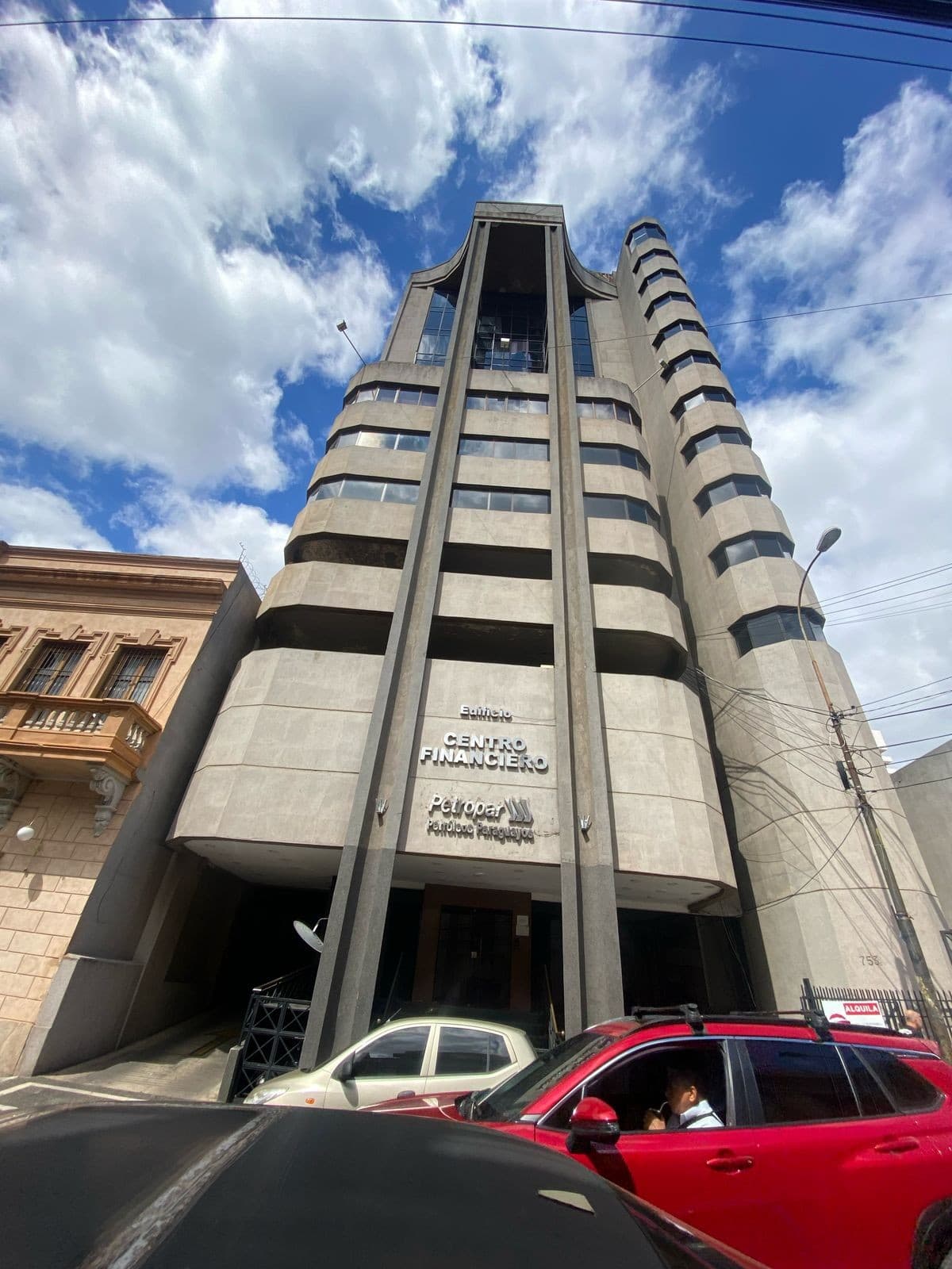 Alquiler de oficinas edificio centro financiero