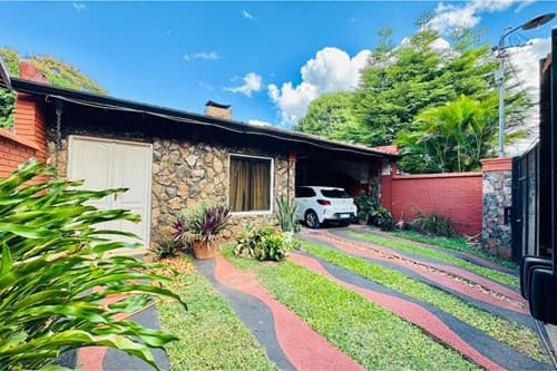 Casa-Venta-12 de Noviembre - Barrio San Felipe, San Lorenzo, Central
