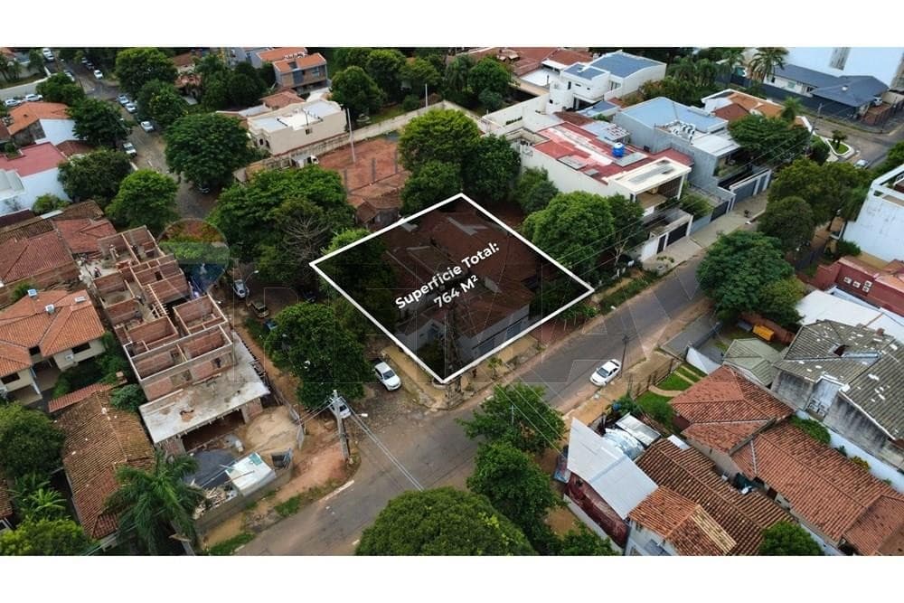 Propiedad en esquina para inversión. Ycua sati. Asuncion (c.l.)