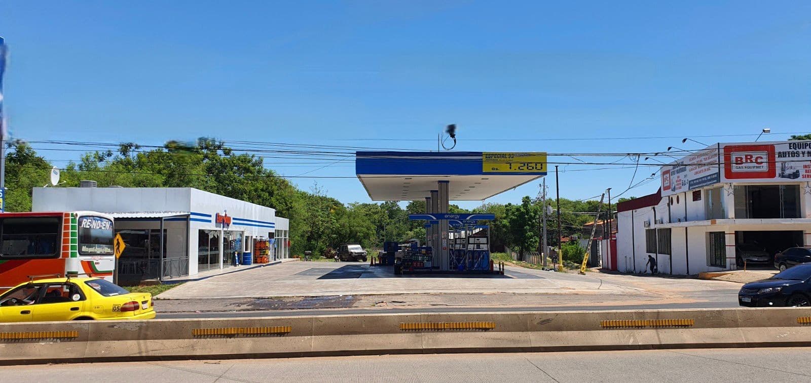 Imponente terreno con negocio incluido en San Lorenzo | sobre ruta mariscal estigarribia