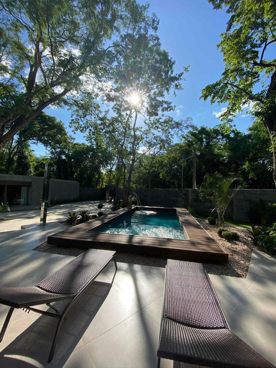 Casa Moderna en San Bernardino en Venta y Alquiler - Lujo y Naturaleza