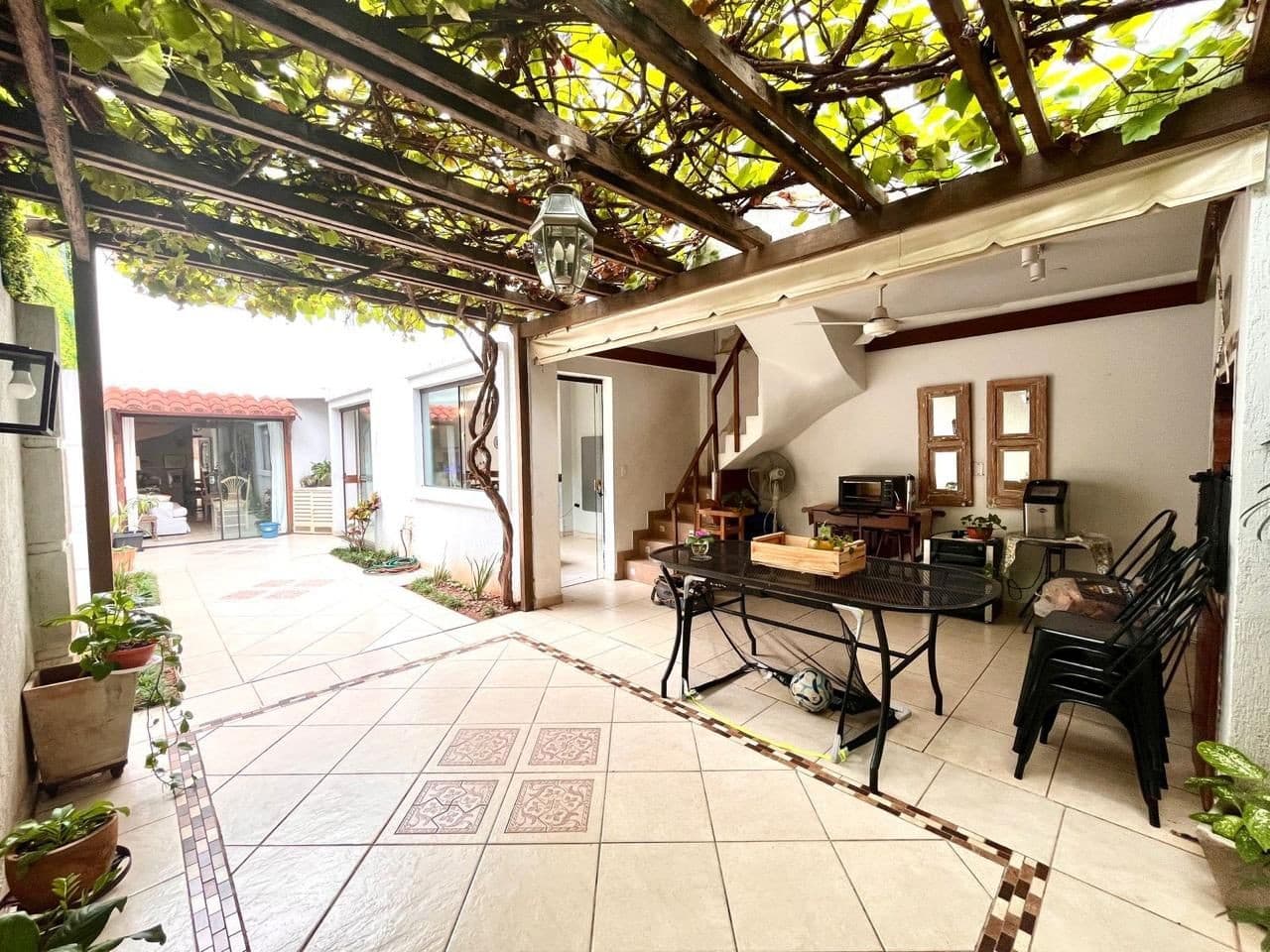 En venta duplex en el Barrio Madame Lynch