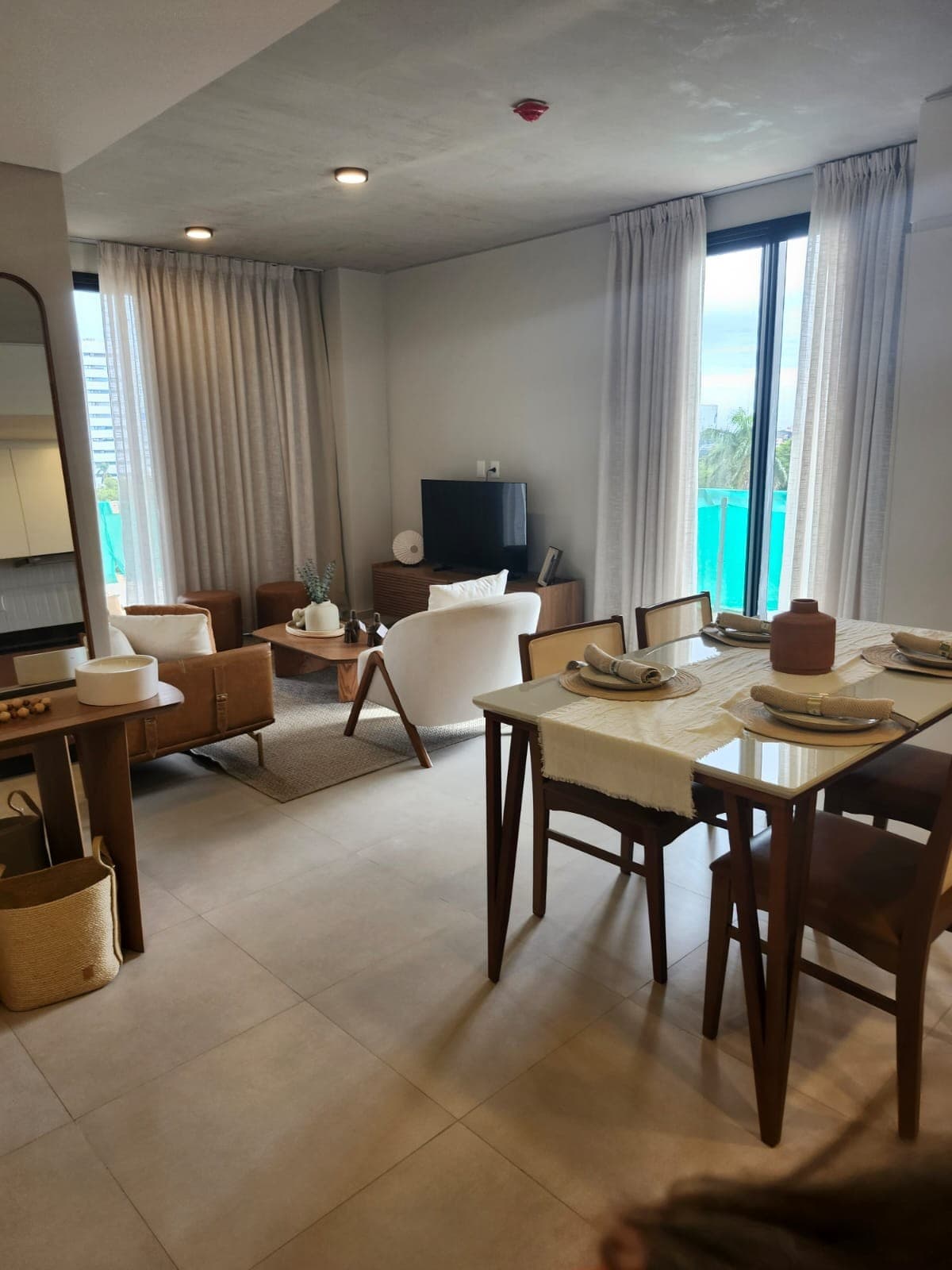 2 Dormitorios, 2 Baños, Excelente Ubicación Cerca Shopping Mariscal – Villa Morra / Recoleta