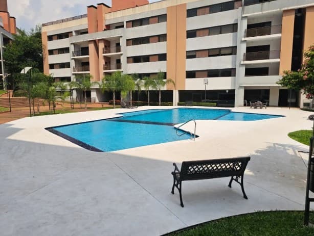 Departamento Exclusivo en Venta y Alquiler en Parque Pinar, Ñemby