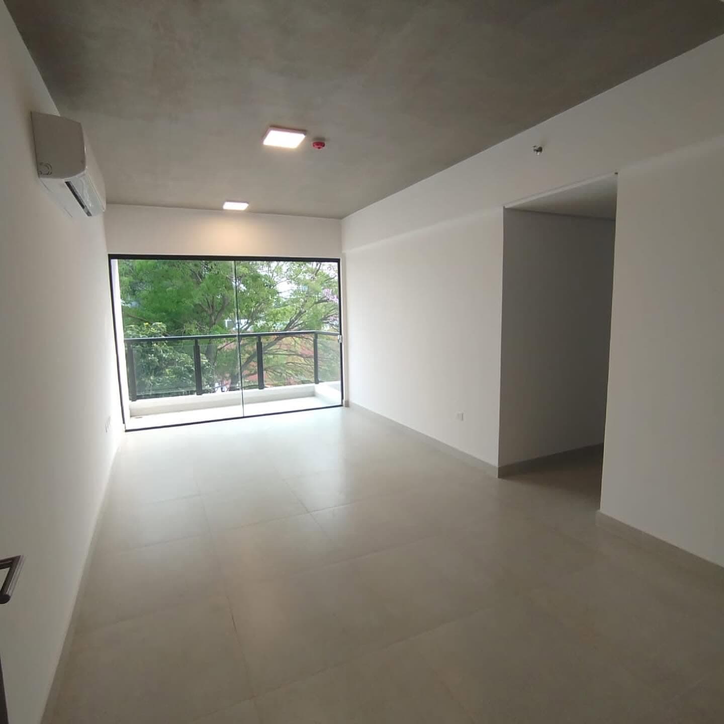 Departamento de 2 dormitorios uno en suite en Villa Morra