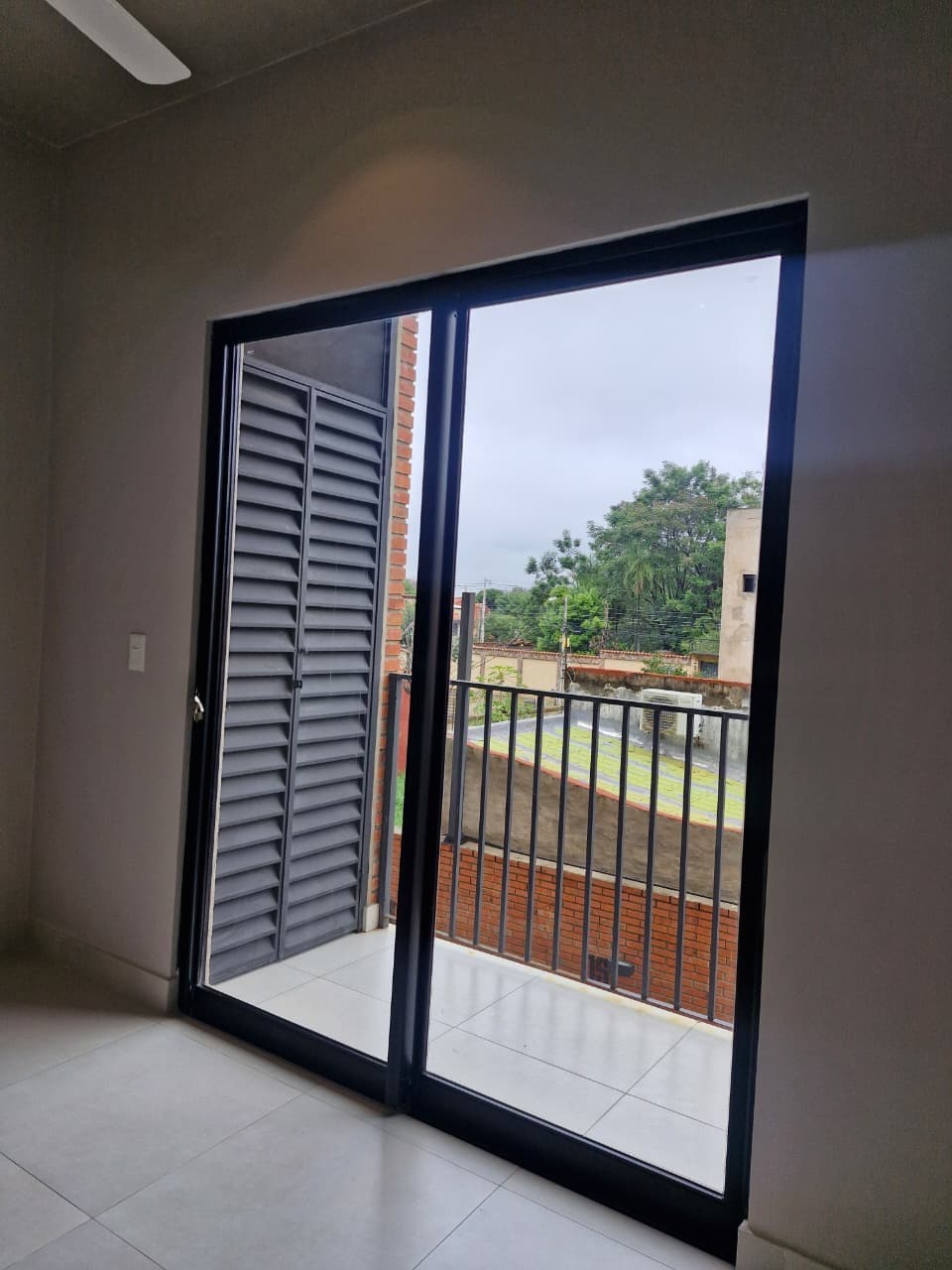 Alquilo hermoso monoambiente a estrenar! Zona umax de loma pyta
