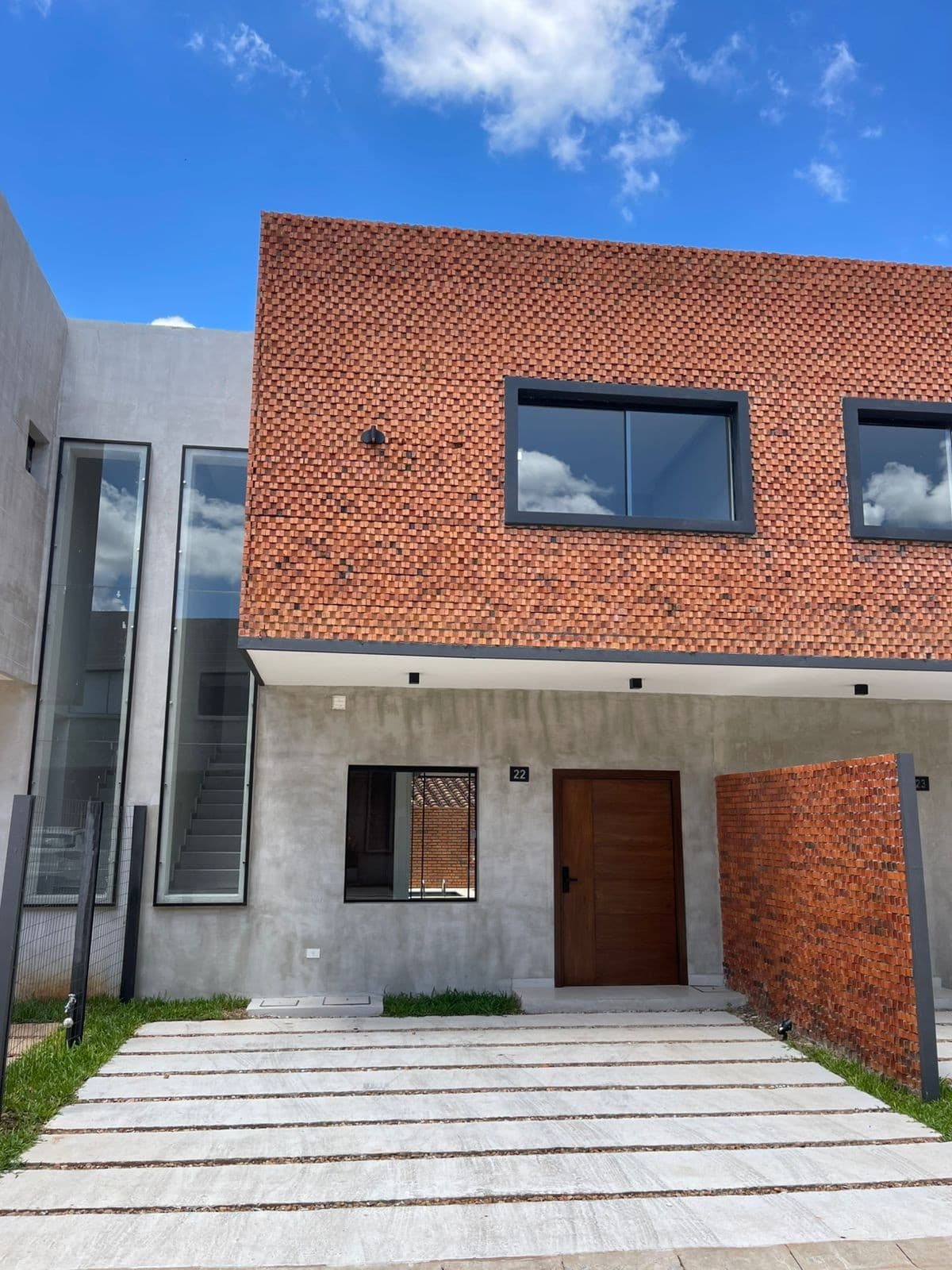 Alquilo duplex a estrenar en barrio cerrado altea laguna grande