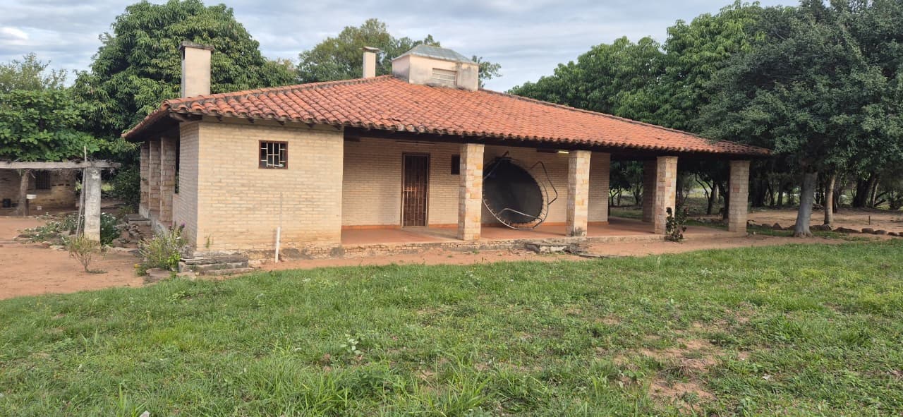 Vendo casa quinta sobre ruta py03 emboscada